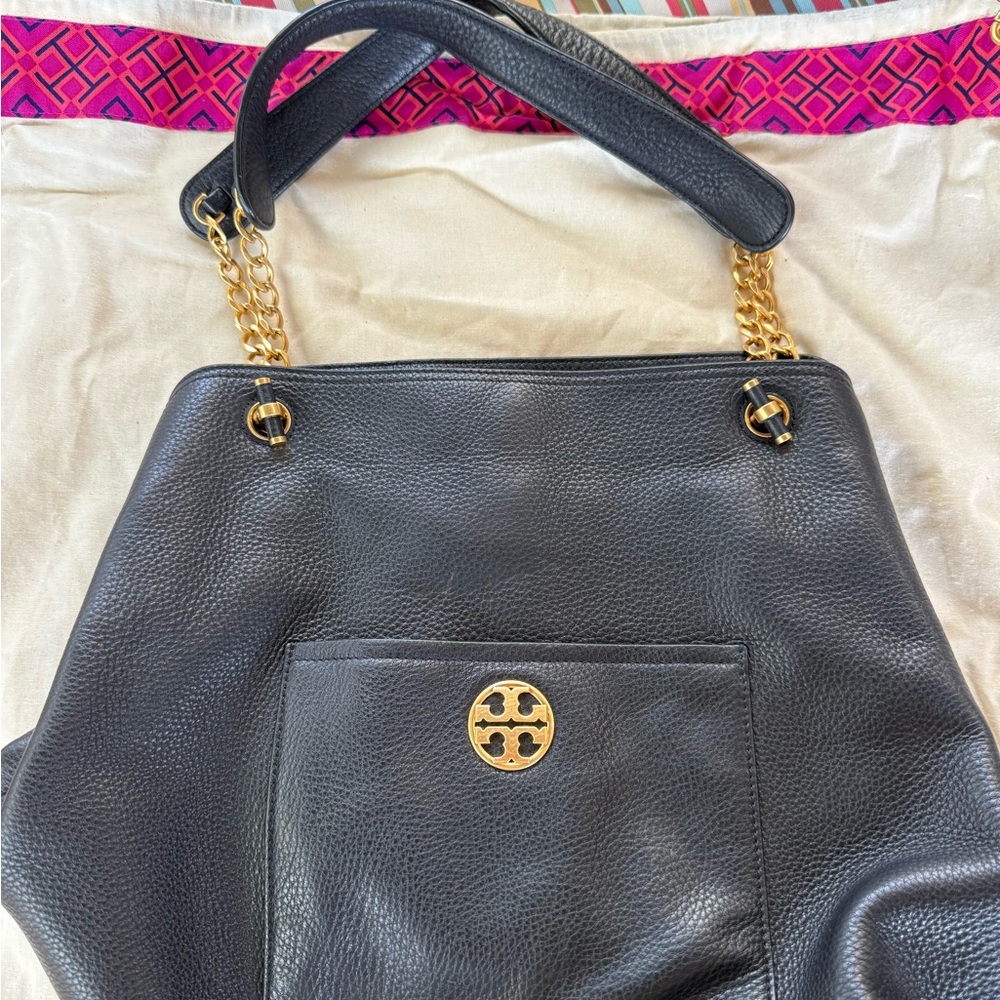Tory Burch Black Leather Shoulder Bag with Gold Chain